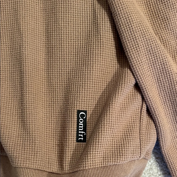 Comfrt Taupe Waffle Knit Loungewear Set - Picture 5 of 5